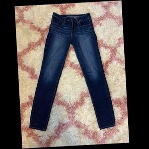 EUC High Waist American Eagle Jegging